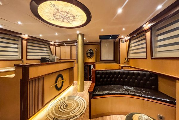 20 Diva Deniz Saloon 2