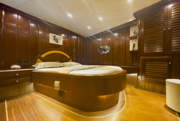 27 Diva Deniz Double Cabin 1