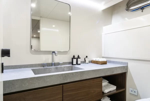 Axella Motor Yacht11