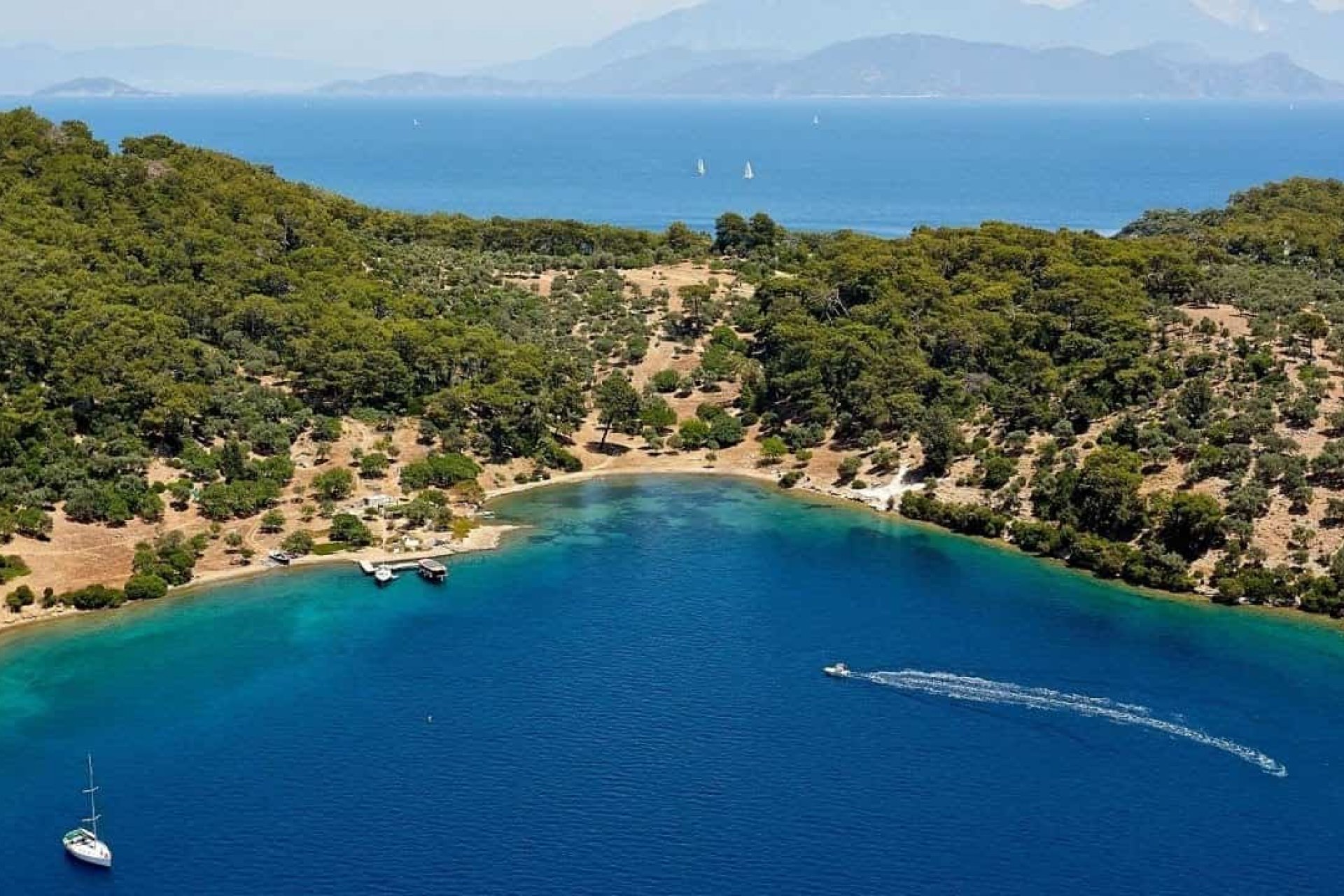 Martı koyu tekne kiralama