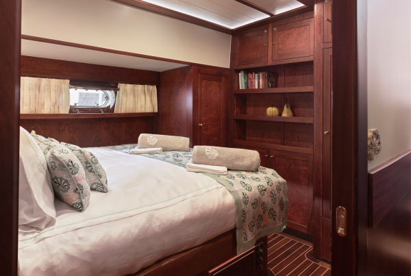 Kaftan-Double-Cabin