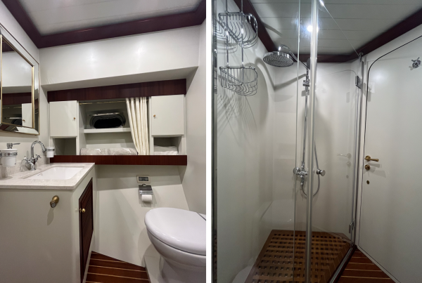 Triple-Cabin-Bathroom